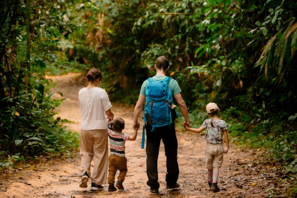 LINE_ALBUM_half day trekking_240830_2